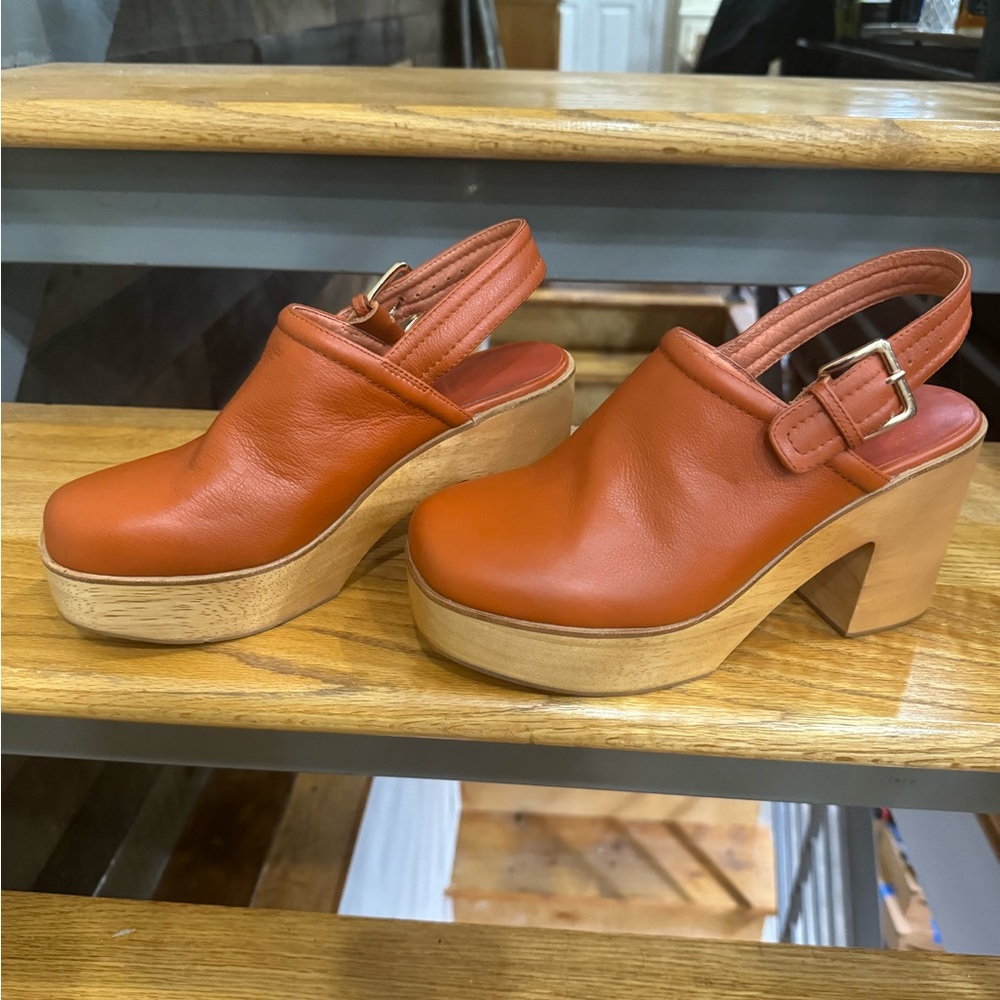 Charlotte Stone Bonnie Clogs